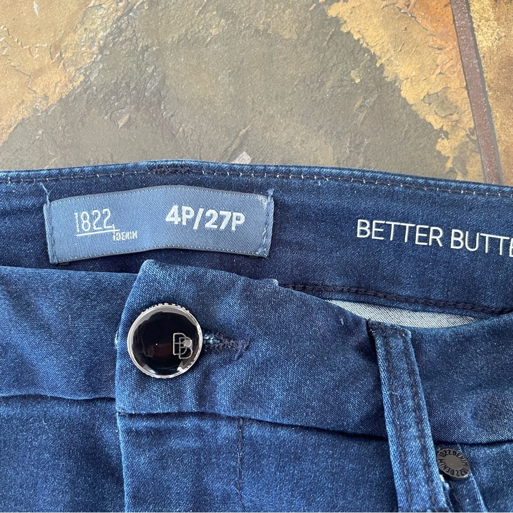 1822 Denim Women’s Petite Deep Indigo Jeans